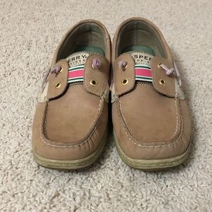 Sperry slip on shoes